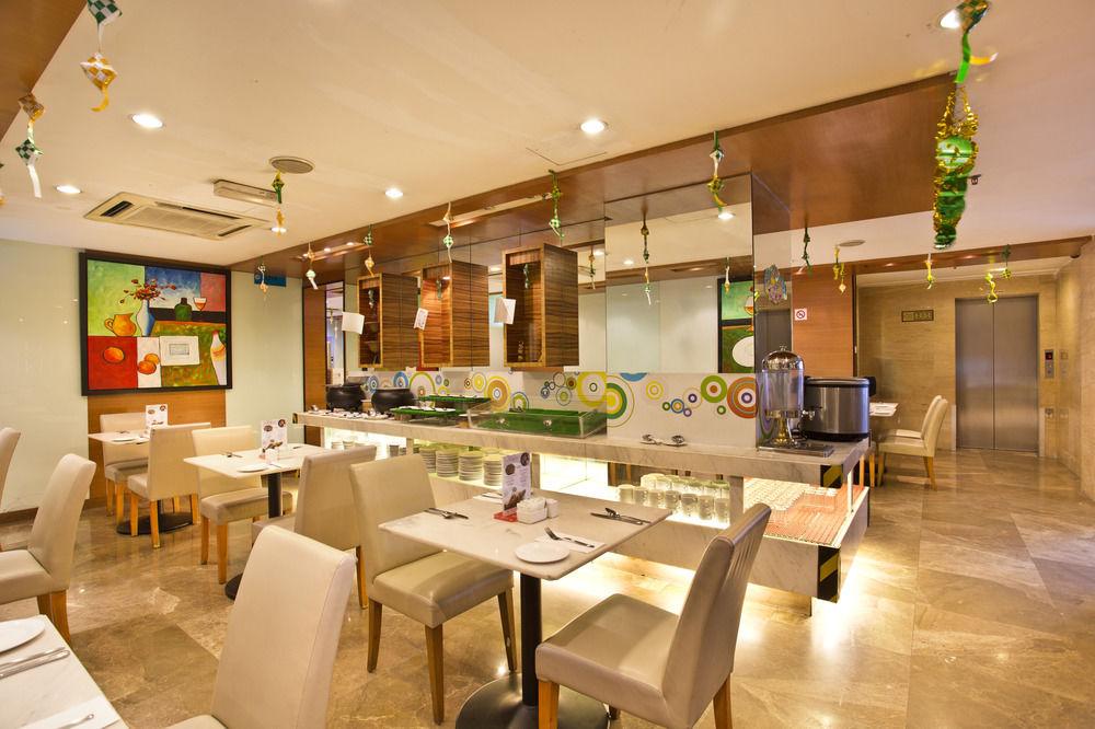 Hotel Silka Johor Bahru Extérieur photo