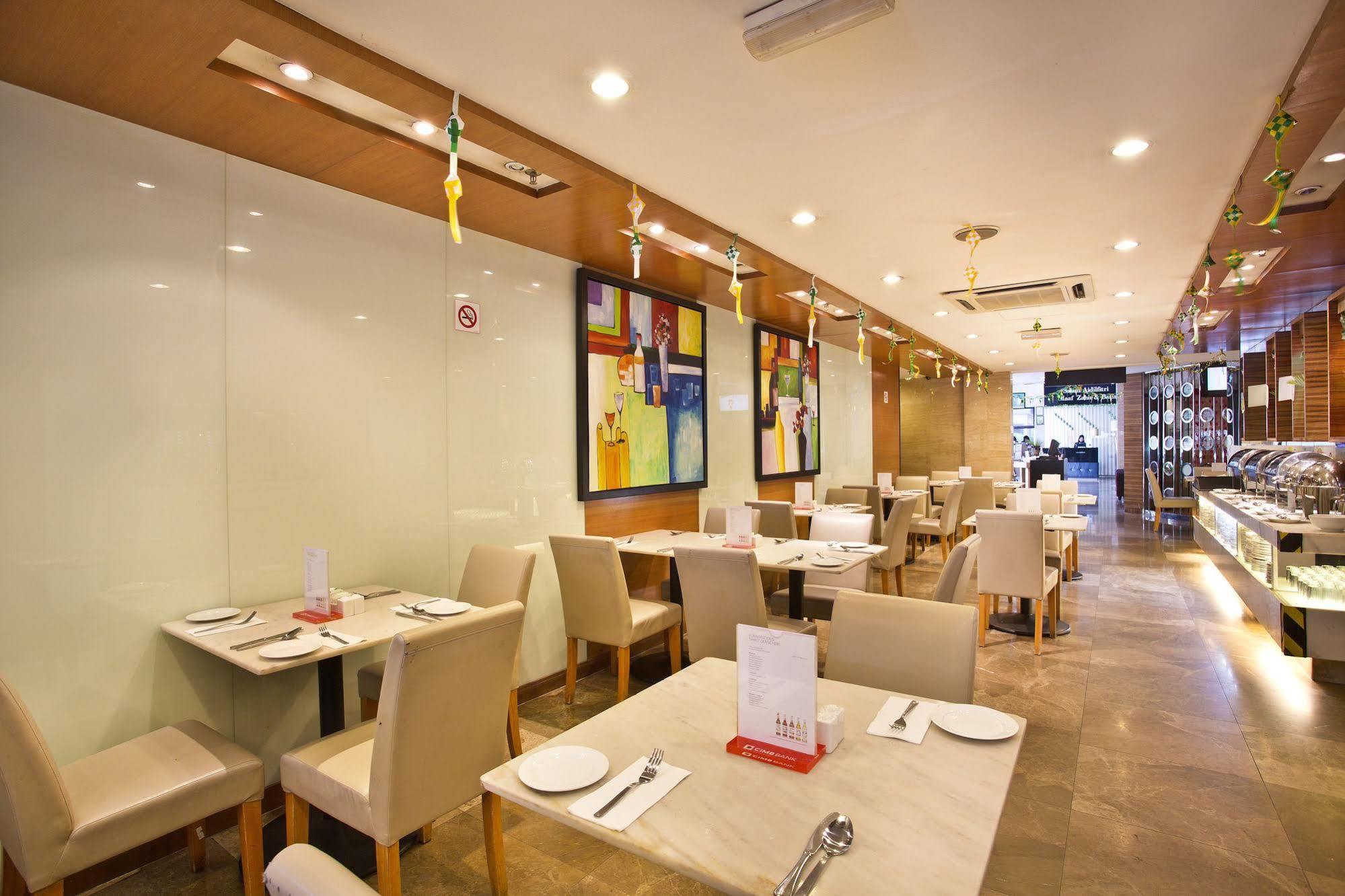 Hotel Silka Johor Bahru Extérieur photo