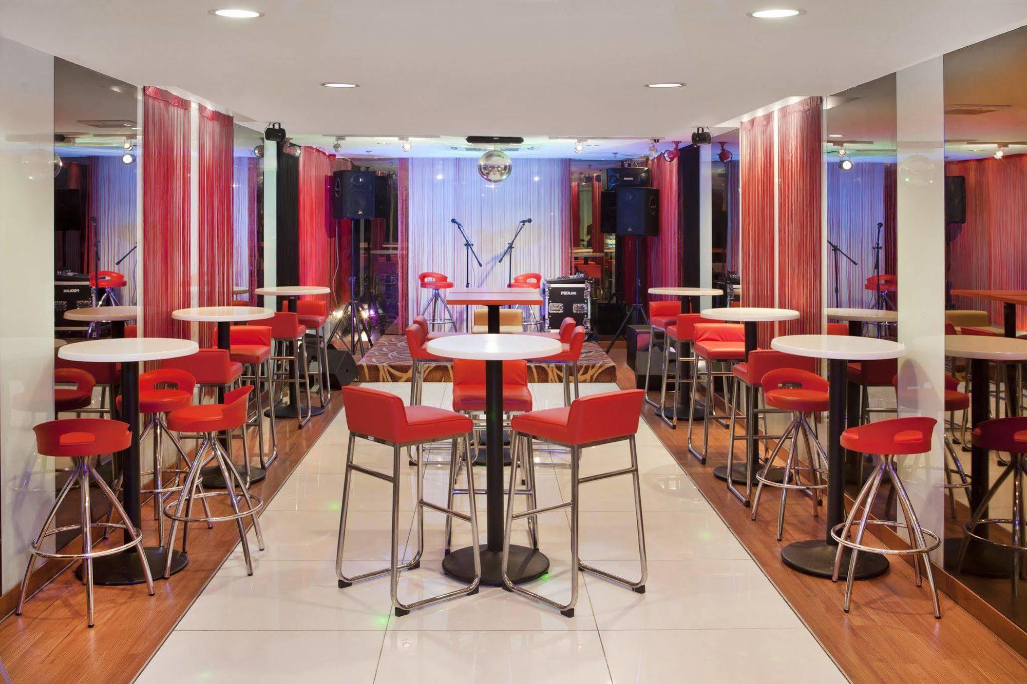 Hotel Silka Johor Bahru Extérieur photo